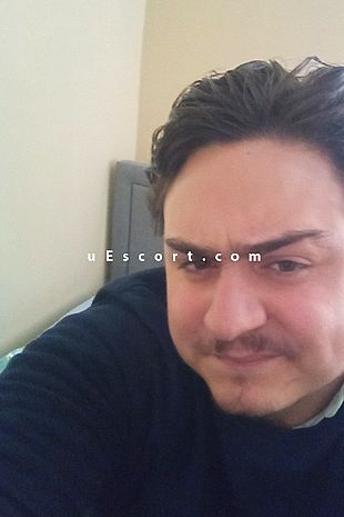 MrKurt - Escort Males London