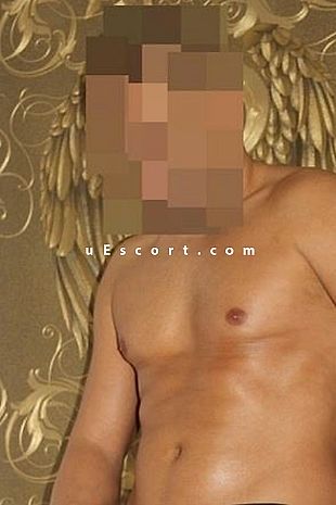 Danny - Escort Males Ilford