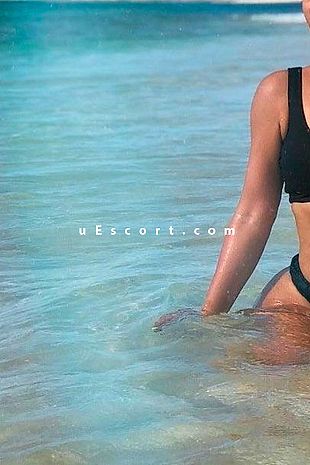 Dakota - Escort Girl Manchester