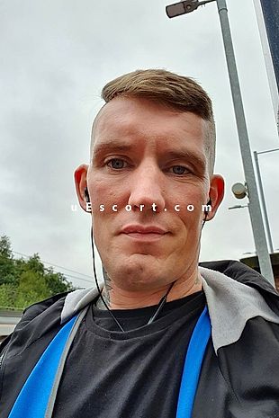 Sexym32 - Escort Males Liverpool