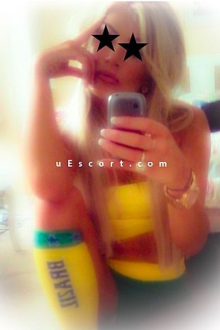 Roxy-St Albans - Escort girls Essex