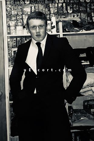 Bailey - Male escorts Leeds