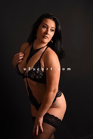 Suzy your dreams come true - Escort girls London