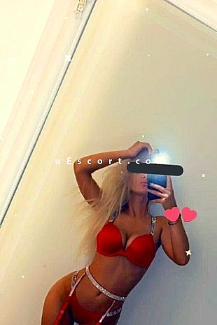 SweetSexyCherry - Escort girls London