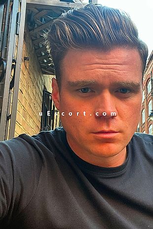 AlphaMaleXXL - Male escorts London
