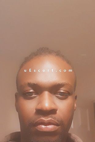 MRM4NN3RS - Male escorts Northampton
