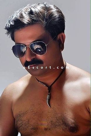 RYAN - Male escorts London