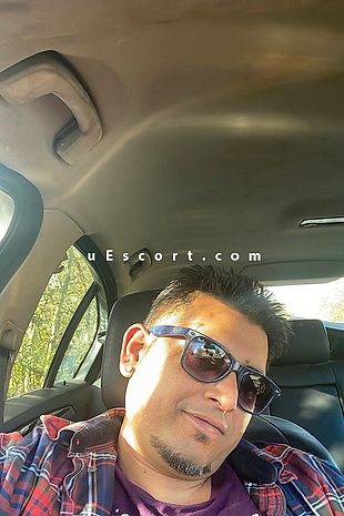 MD2 - Male escorts Birmingham