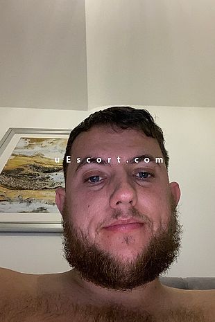 Freshguy1993 - Male escorts Poole