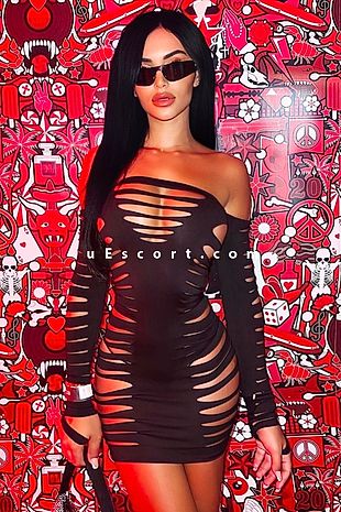 Ariana Rosi - Escort girls London