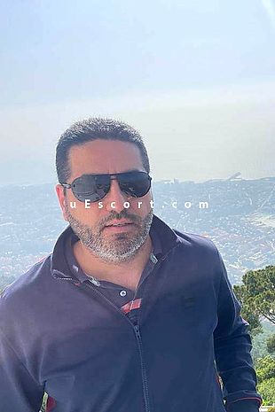 Shadower - Male escorts Leeds