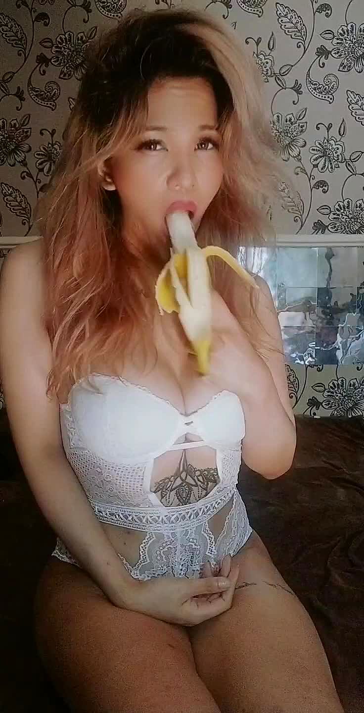 Cindy Video Background