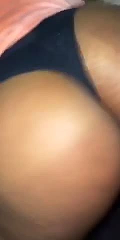 Nicolle Video Background