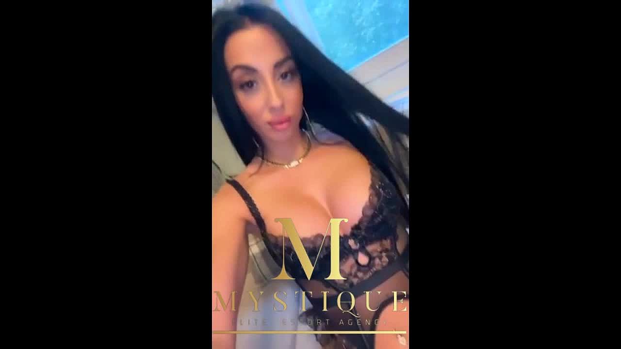 Anais Mystique Video Background
