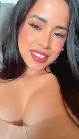 Monica malena Video Background