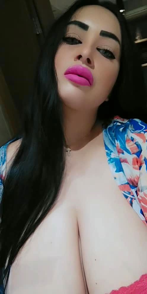 Emanuella Rossa Video Background