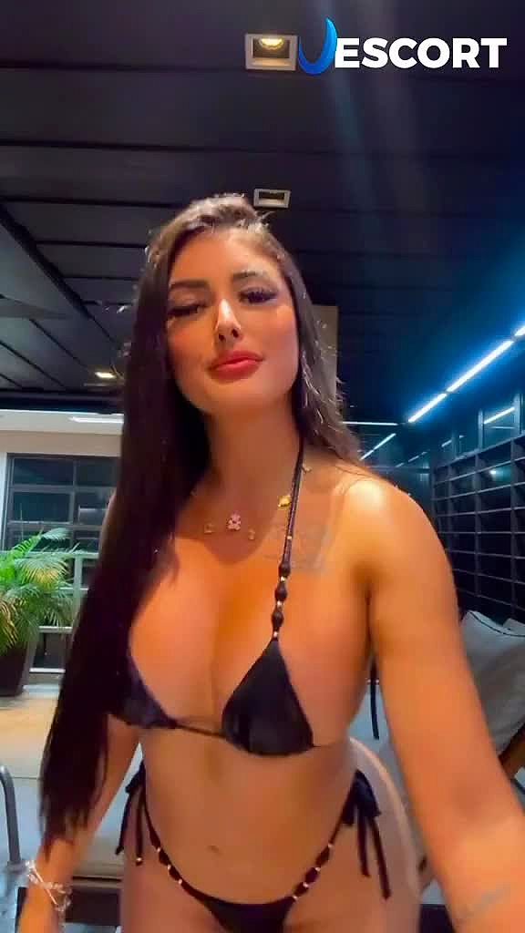 Barbara Video Background