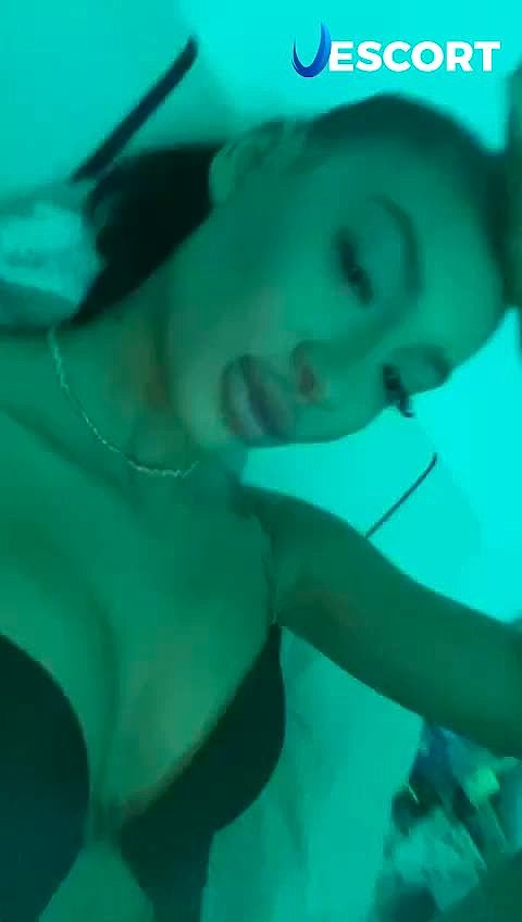 Trixy Video Background