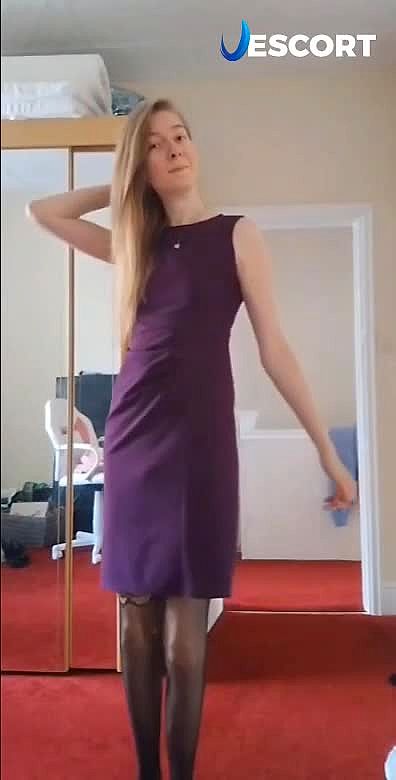IsabellaDreamHole Video Background