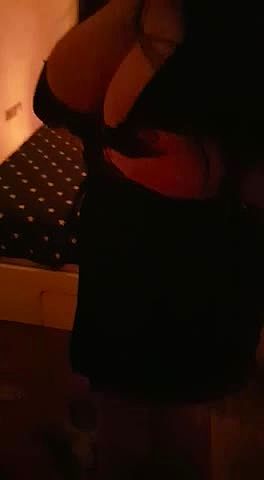 Hannah busty Video Background