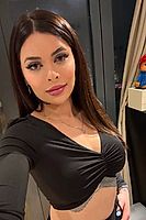 Minola - London Escorts