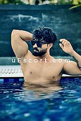 Harry - Luton Escorts