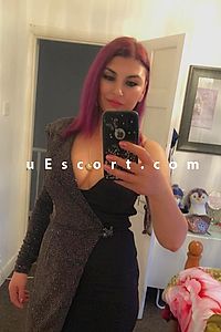 Christina - Escort girls Slough