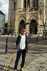 Leo - Male escorts Edinburgh