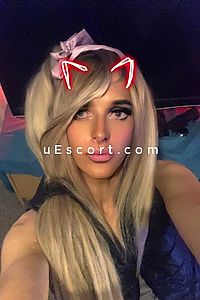 Peach-TGIRL - Sheffield Trans Escorts