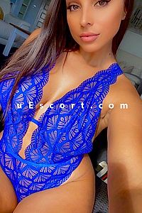 Laura06 - Bristol Escorts