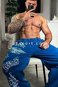 Ben - Birmingham Boy Escorts