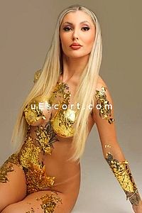 Bruna - Slough Escorts