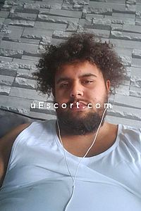 Issa - Wolverhampton Boy Escorts