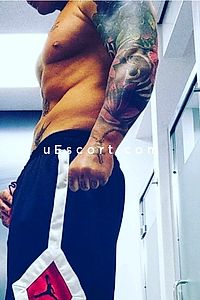 Jay - Aberdare Boy Escorts