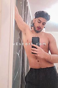 Slave sub - Southall Boy Escorts