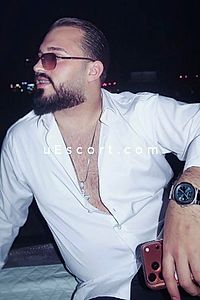Roberto - Bognor Regis Boy Escorts