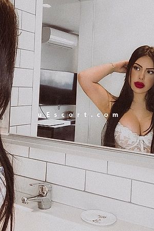 Lia mayume - Escort girls Manchester