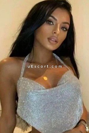 SARA - Ilford Escorts
