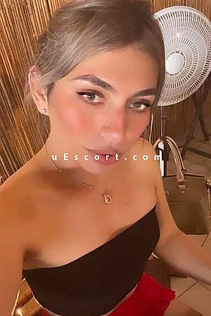 Fernanda mexicangirl cachonda - Trans / TS Escort London