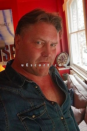 Jonny - London Boy Escorts