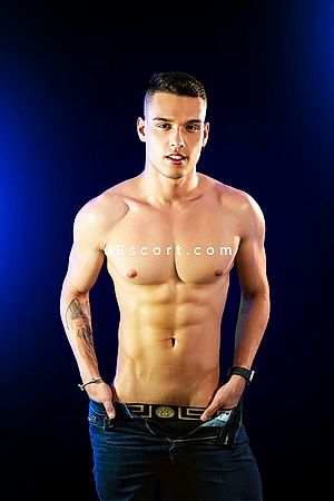 Marcellosantos2 - London Boy Escorts