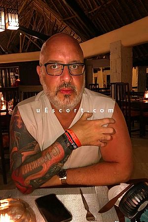 Paul - Male escorts Belfast