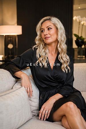 Eliana - LEI - London Escorts