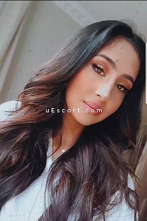 Lesta - London Escorts