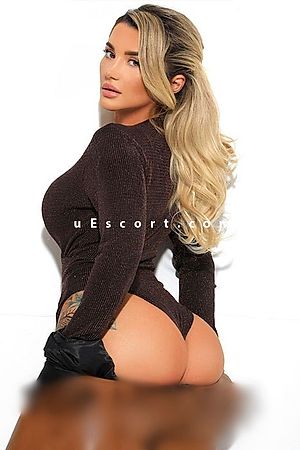 Alesandra - Escort girls London