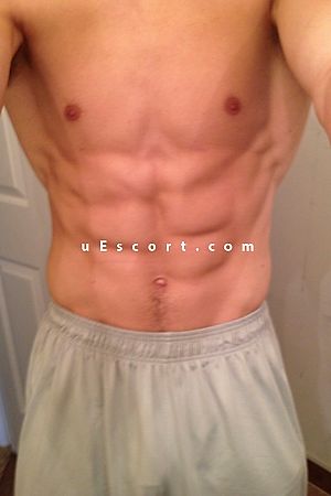 Naughtycheaphunk - Male escorts London