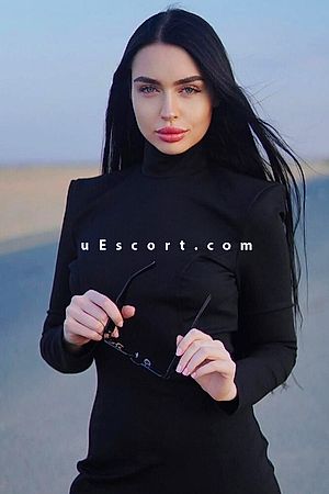 Klody - Escort girls London