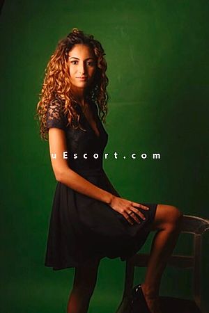 Sarah - Escort girls Kent