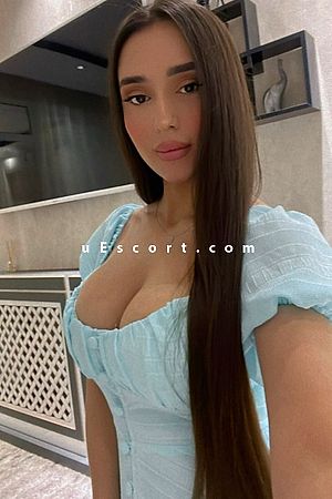 Farida - Escort girls Luton