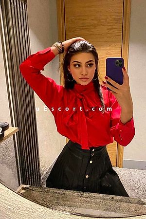 Aisha - Escort girls London